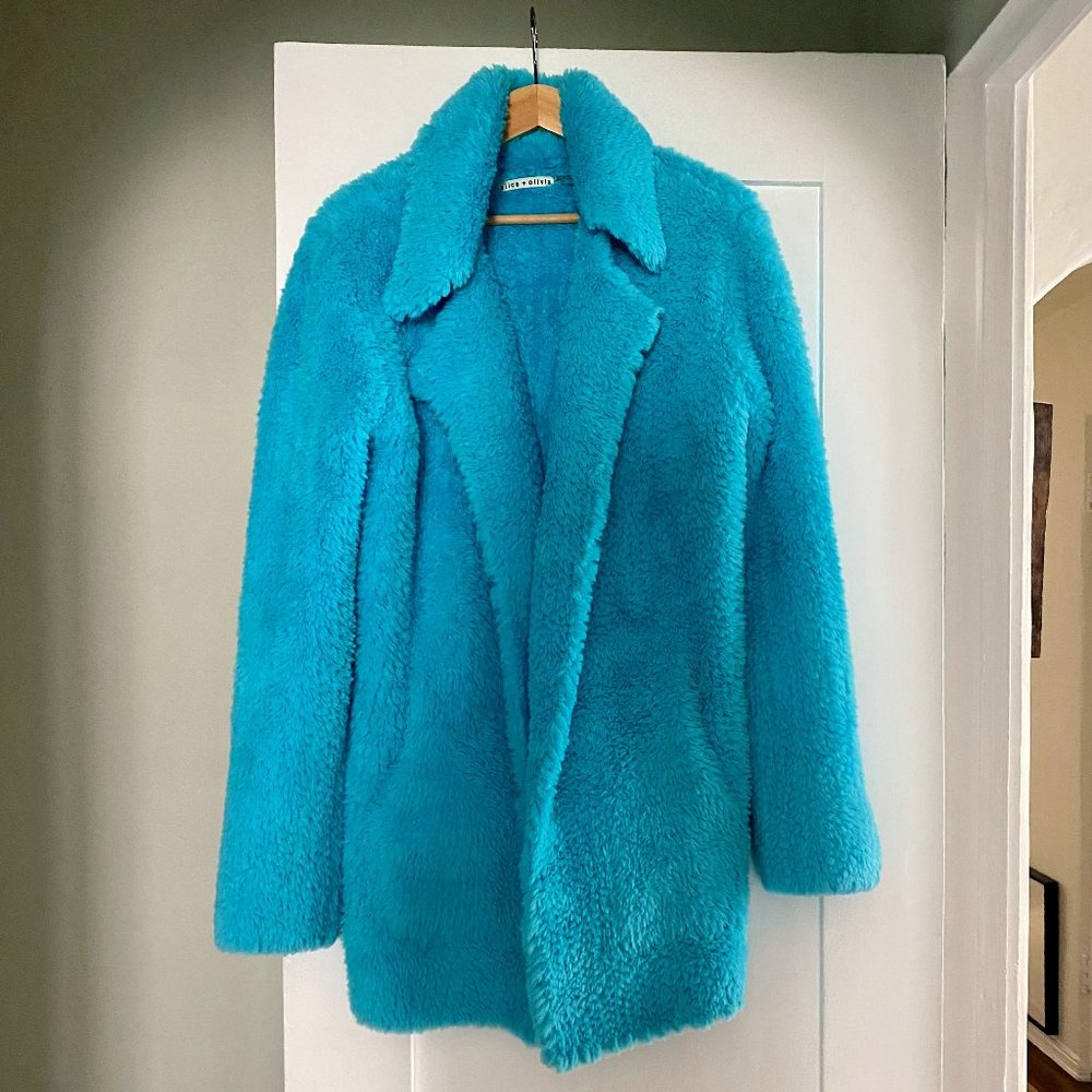 NEW! Alice+Olivia Oversized Teddy Sherpa Coat
